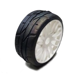 pneu PMT GT8 ultra soft Q00 sur jante 17mm (2)